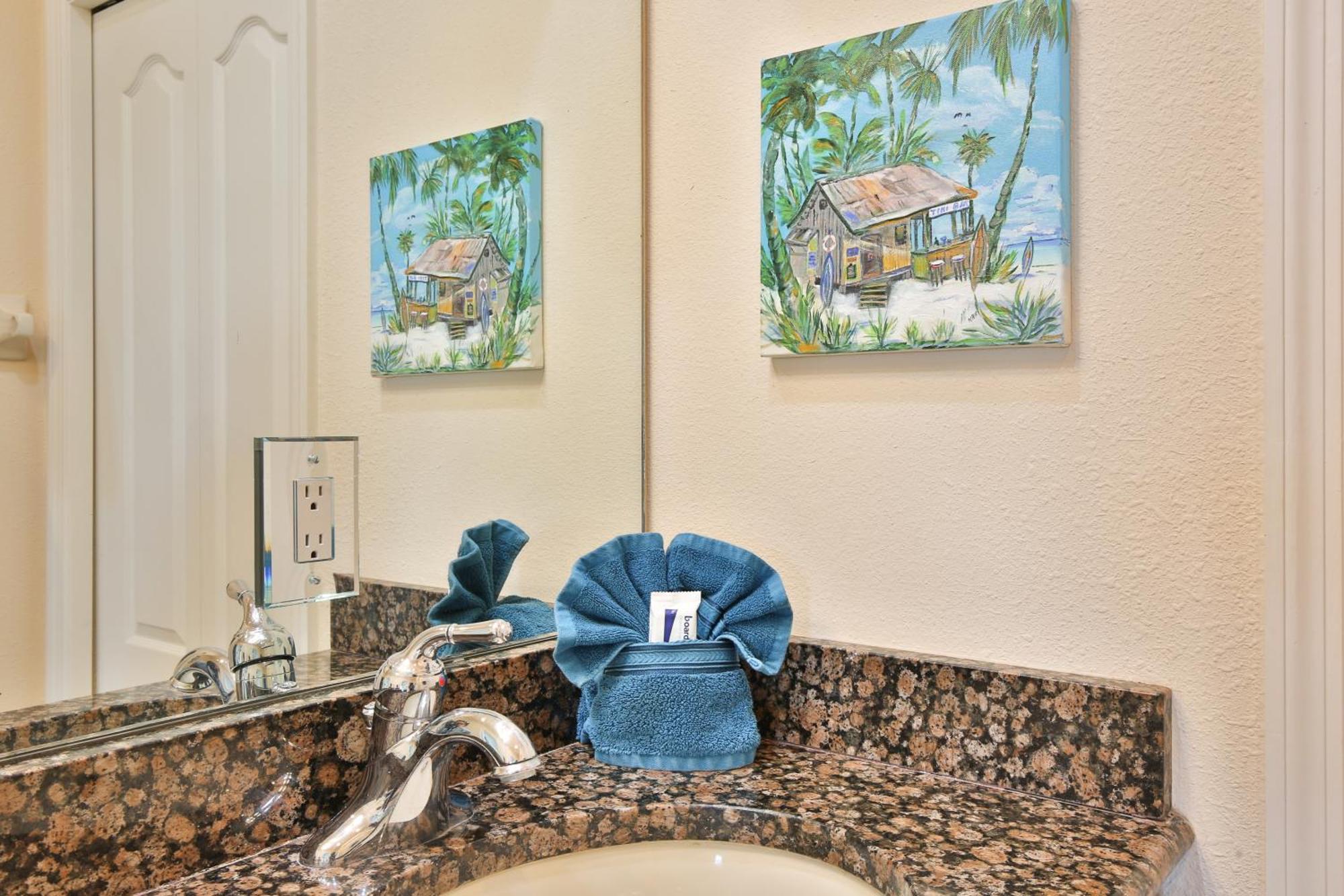 Hibiscus Hideaway B - Top Floor Unit Bradenton Beach Bagian luar foto